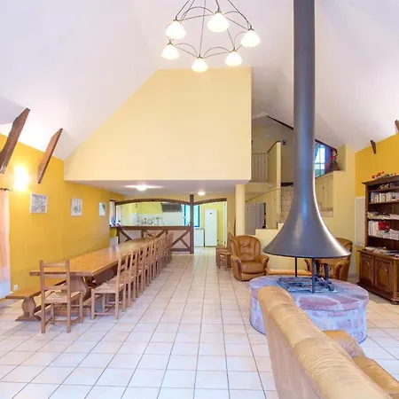 Grande Maison Conviviale A Avec Jardin Et Cheminee Ferienhaus Saint-Côme-dʼOlt