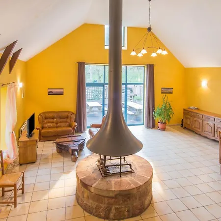 Ferienhaus Grande Maison Conviviale A Avec Jardin Et Cheminee Saint-Côme-dʼOlt