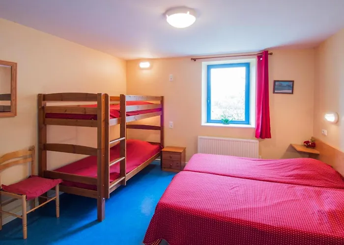 Grande Maison Conviviale A Avec Jardin Et Cheminee * Saint-Côme-dʼOlt